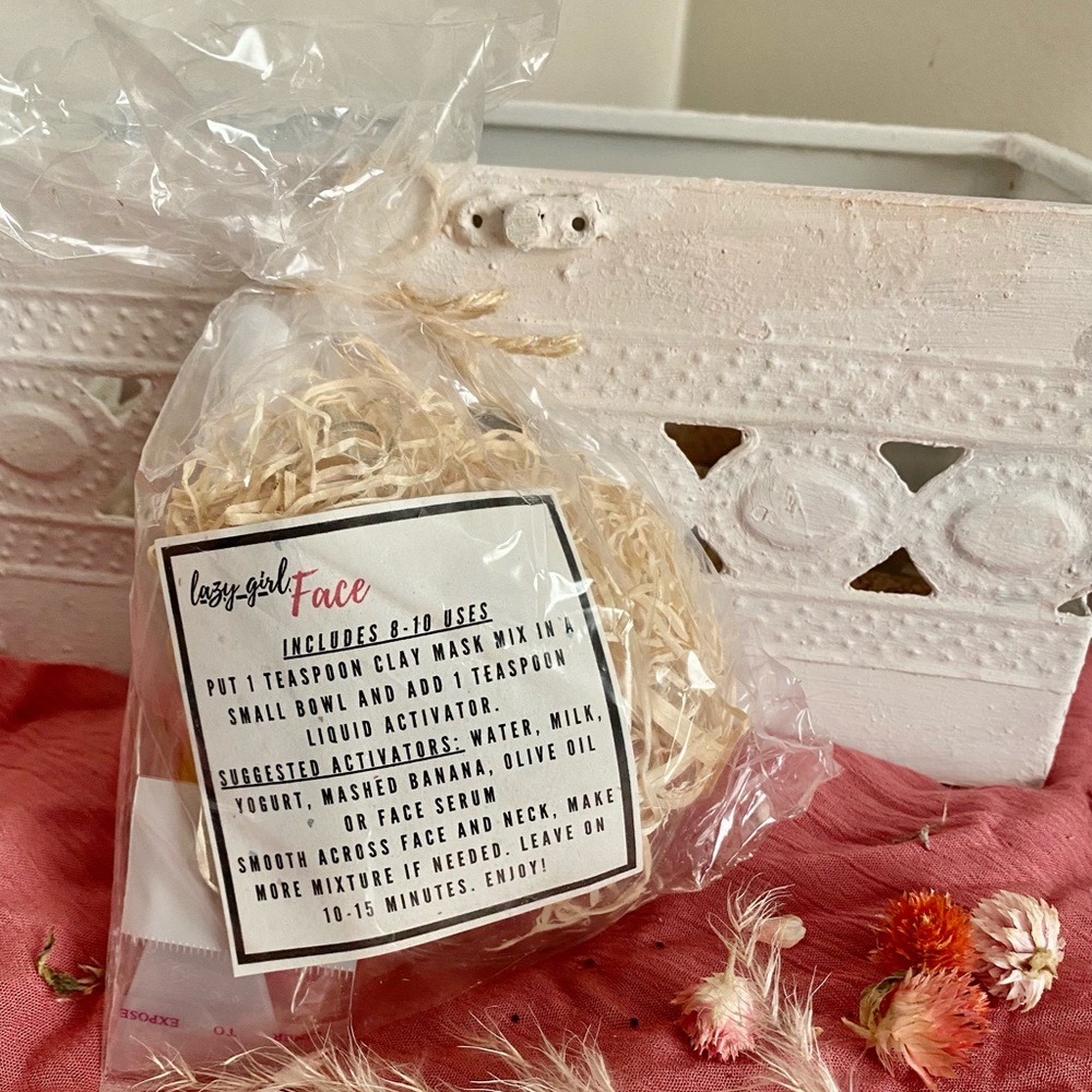 Dry Face Mask Mixing Kit!